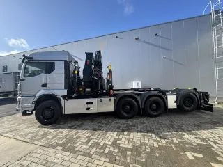 Stock TGS 33 480 8x4 H 4 BL CH 6017 97481 Foto 9