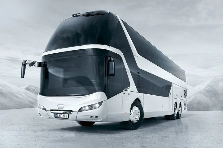 Neoplan Skyliner